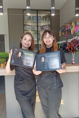 imgonline-com-ua-Resize-WKL9GHjqtBui7V3