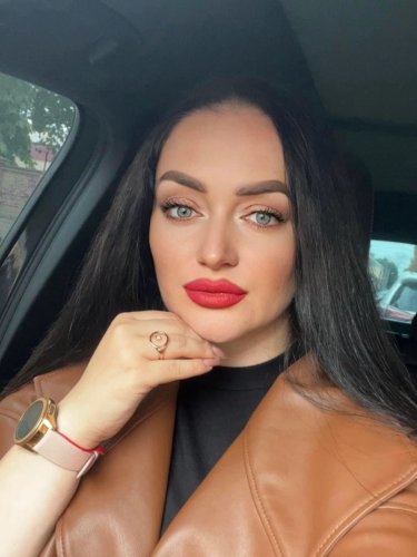 1 (32)