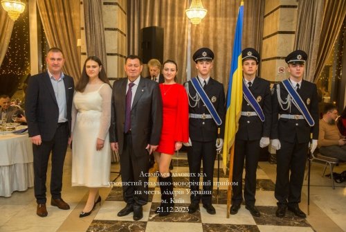 imgonline-com-ua-Resize-66UmRyAEzgYJG9